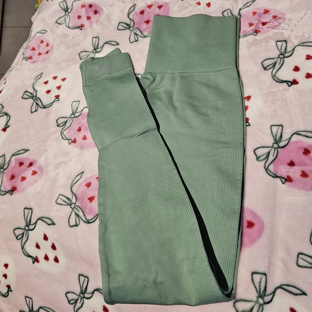 SET Active Green Leggings